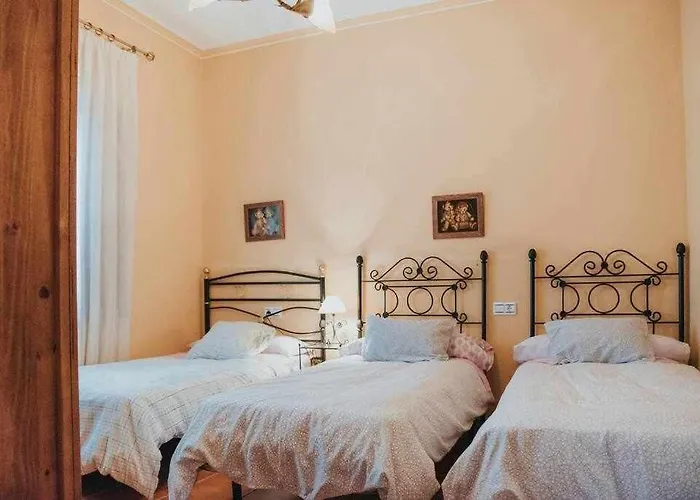 Con Jacuzzi, Sauna, Barbacoa Y Barra Cabeza la Vaca